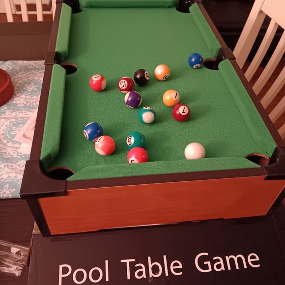 Pool Table Game - Picture 3 of 4